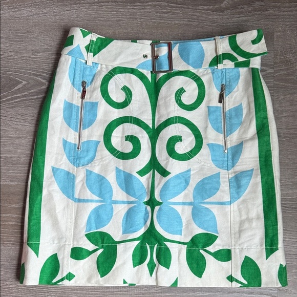 Tory Burch Vintage-Inspired Green & Blue Leaf Print Mini Skirt with Belt 4 - Picture 2 of 7